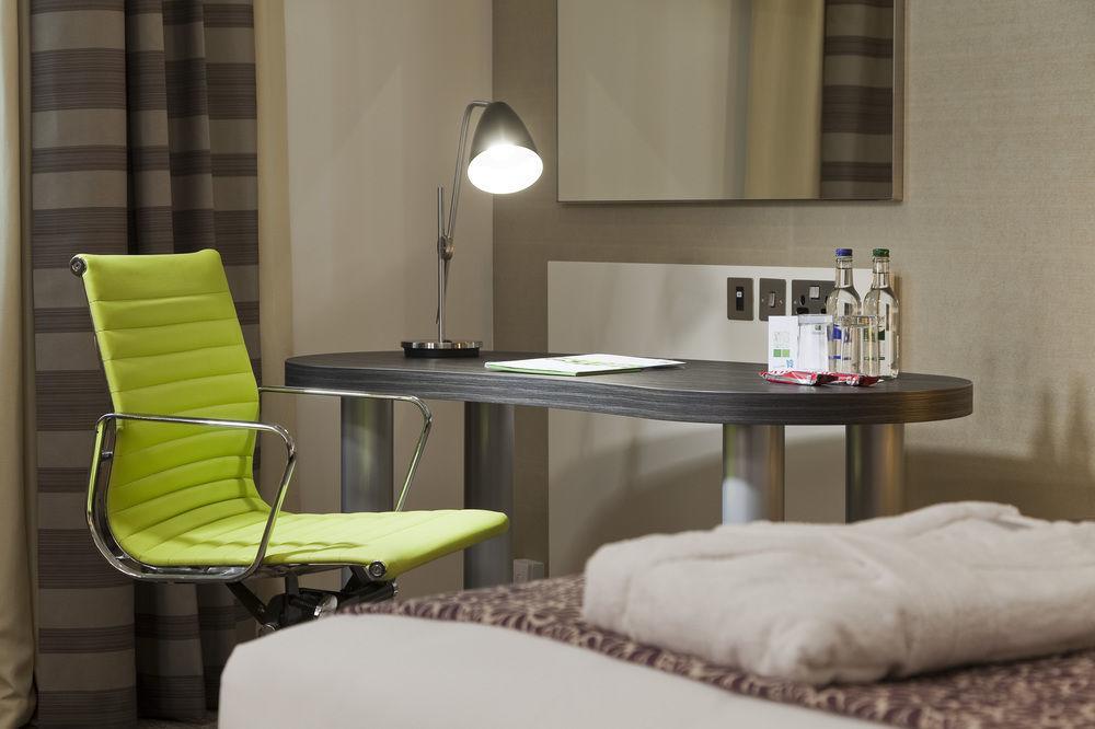 Holiday Inn Algiers - Cheraga Tower By Ihg Rum bild
